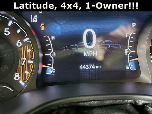 Used 2023 Jeep Compass Latitude w/ Sun and Sound Group image 13