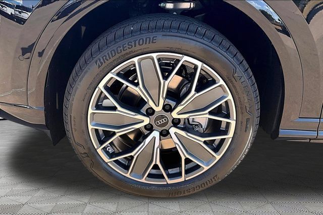 New 2026 Audi Q5 Premium Plus AWD/4WD image 8