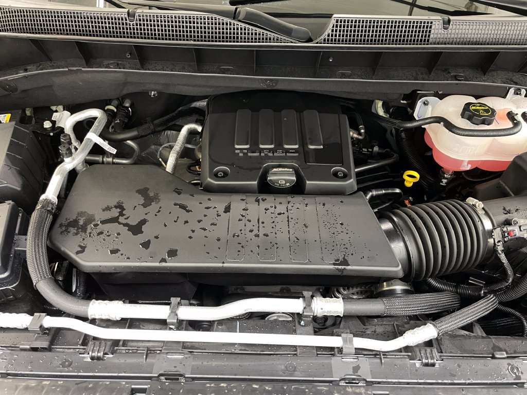 Certified 2025 Chevrolet Silverado 1500 LT AWD/4WD image 46