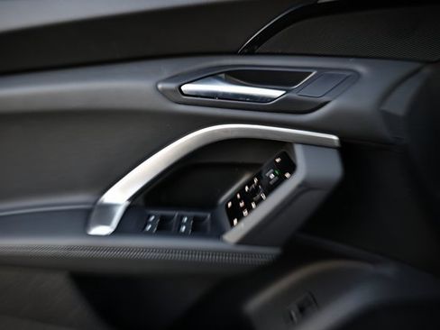 New 2025 Audi Q5 Premium image 14