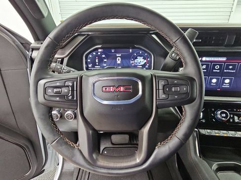 Used 2025 GMC Sierra 2500 AT4 AWD/4WD image 25