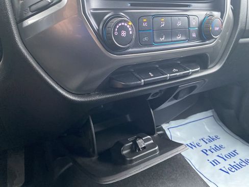 Used 2018 Chevrolet Silverado 1500 LT image 23