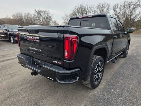Used 2021 GMC Sierra 1500 AT4 image 2