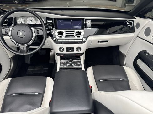 Certified 2021 Rolls-Royce Dawn image 4
