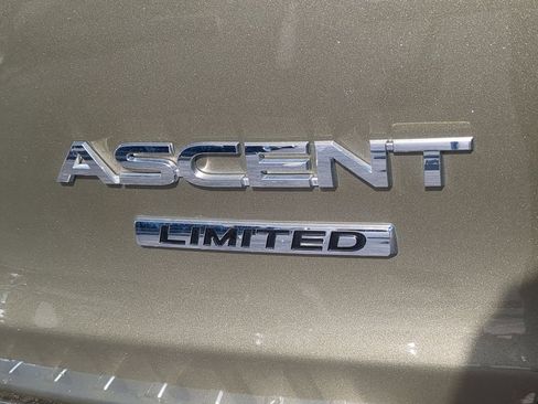Used 2023 Subaru Ascent Limited image 11