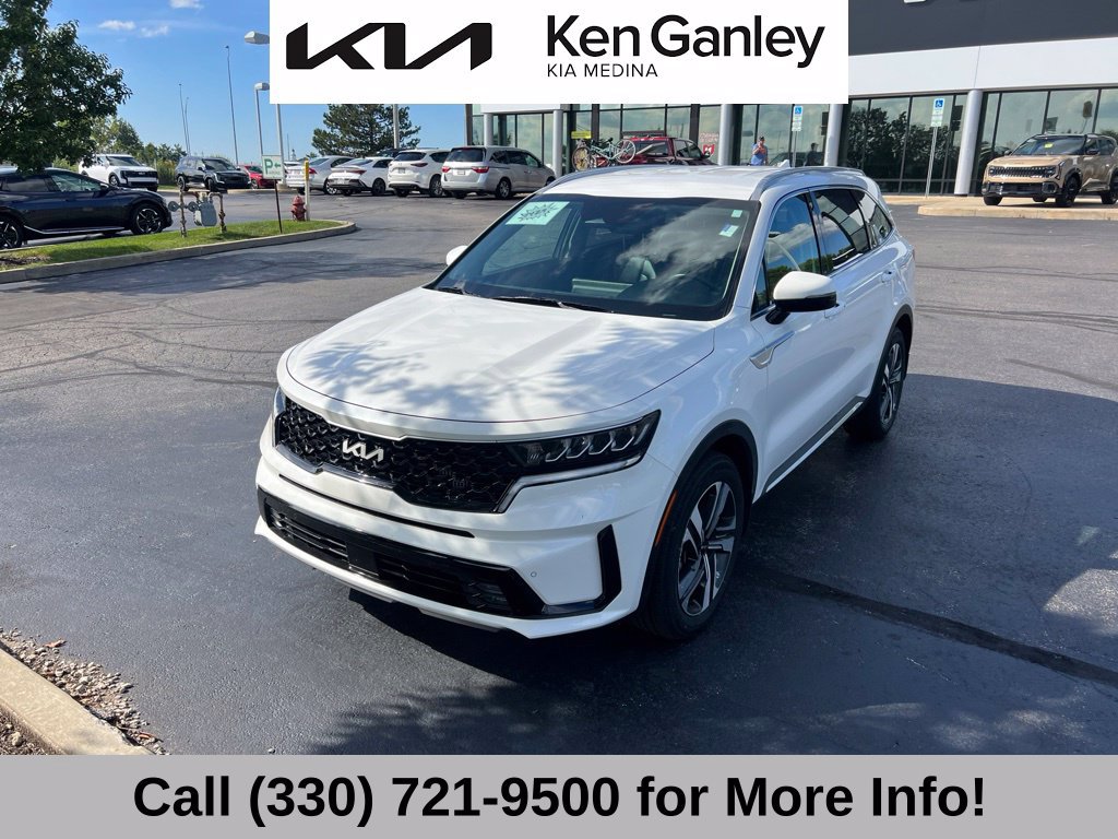 Certified 2023 Kia Sorento EX AWD/4WD image 3