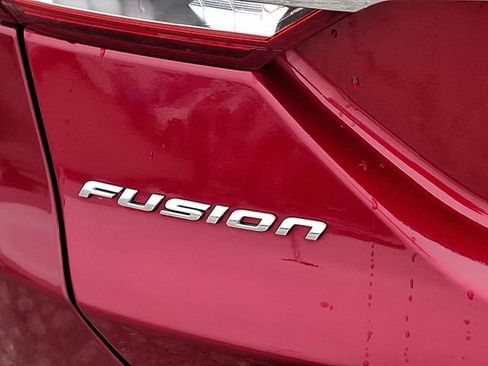 Used 2018 Ford Fusion Titanium AWD/4WD image 31