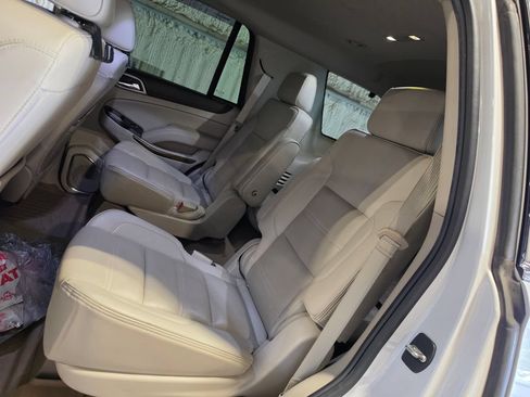 Used 2017 GMC Yukon Denali w/ Open Road Package AWD/4WD image 7