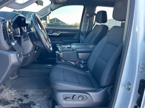 Used 2023 Chevrolet Silverado 1500 LT Trail Boss w/ Protection Package image 5