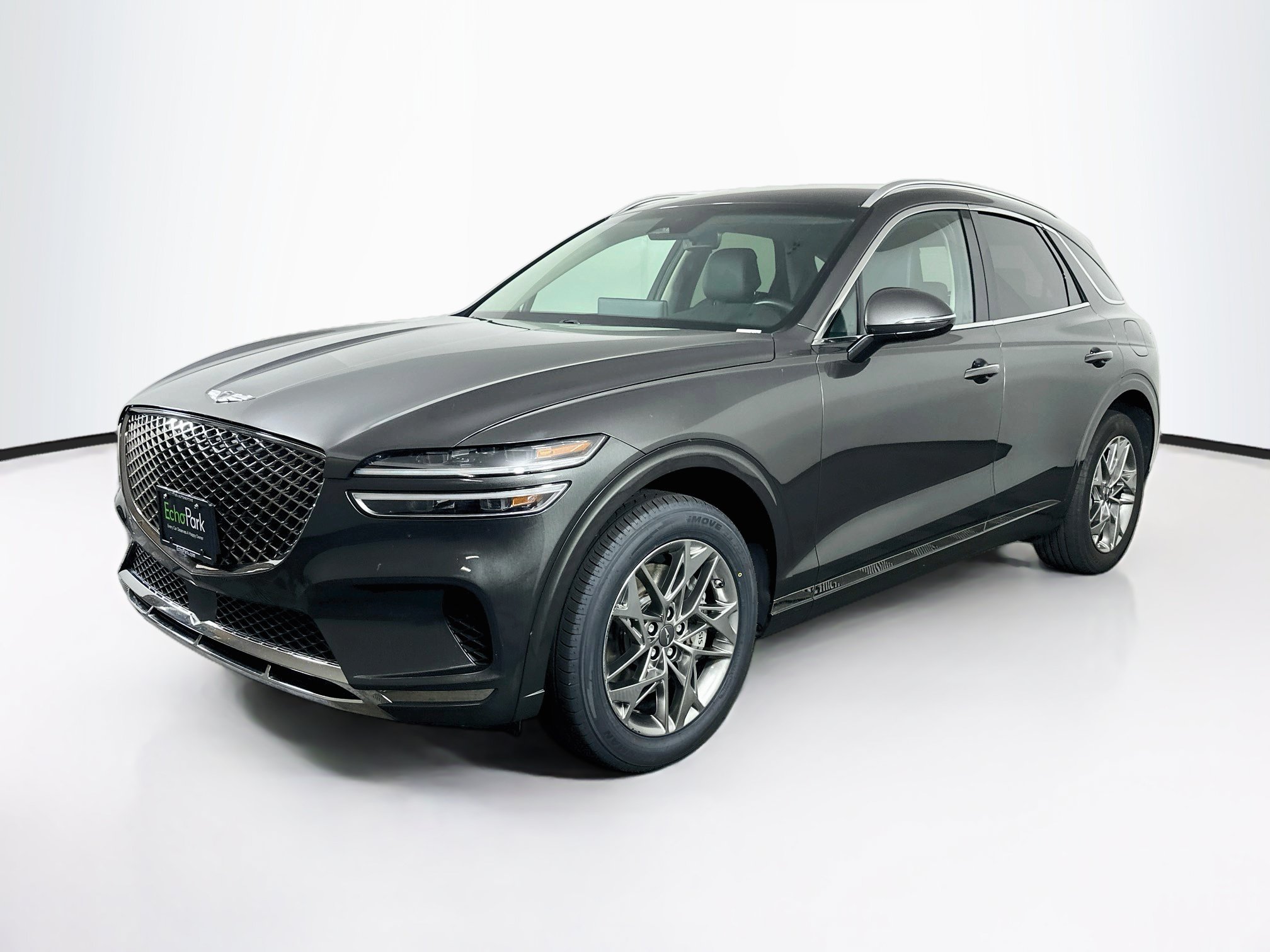Used 2025 Genesis GV70 2.5T AWD/4WD image 3