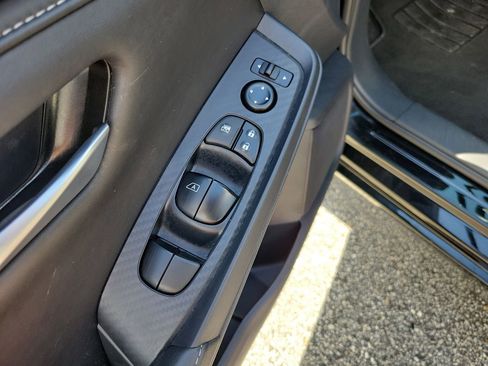 Used 2025 Nissan Sentra SV image 13