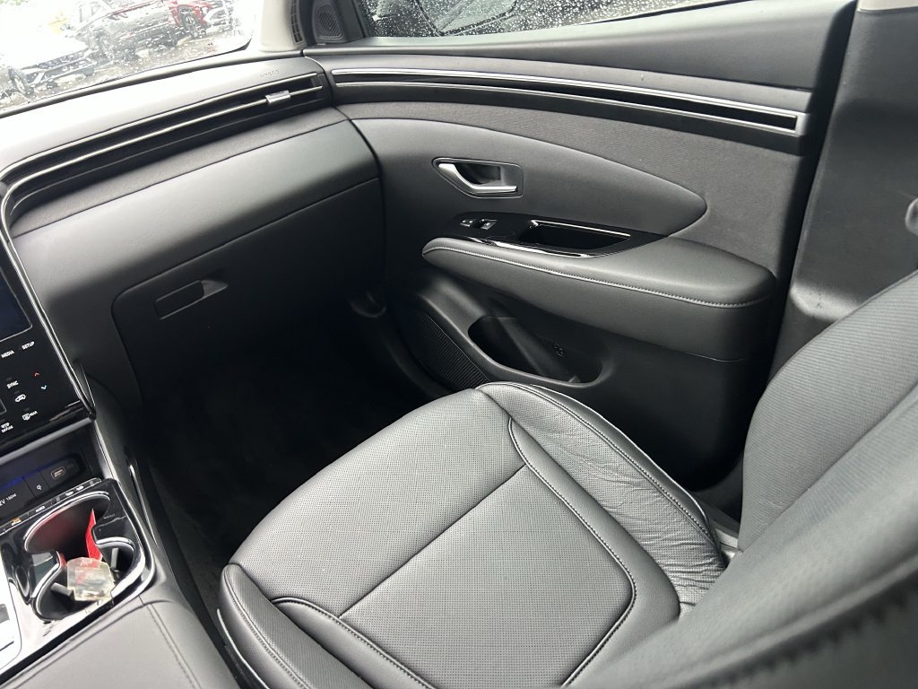Certified 2024 Hyundai Tucson Limited FWD image 21