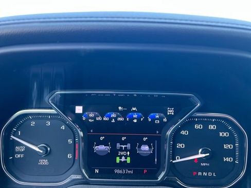 Used 2021 GMC Sierra 1500 AT4 w/ AT4 Value Package AWD/4WD image 16