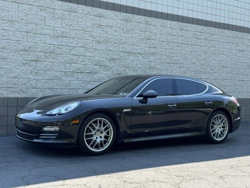 Used 2010 Porsche Panamera 4S AWD/4WD image 12
