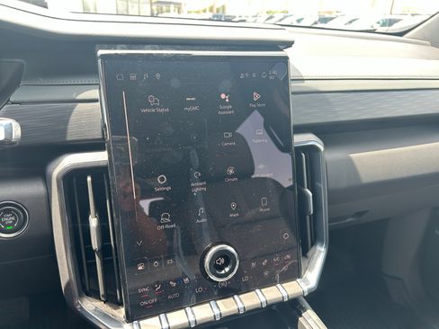 New 2026 GMC Acadia AT4 w/ LPO, Floor Liner Package image 16