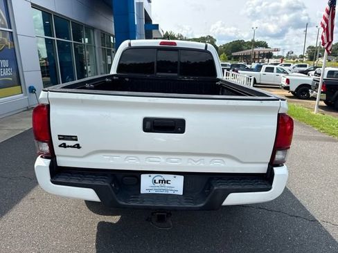 Used 2021 Toyota Tacoma SR w/ SX Package AWD/4WD image 5