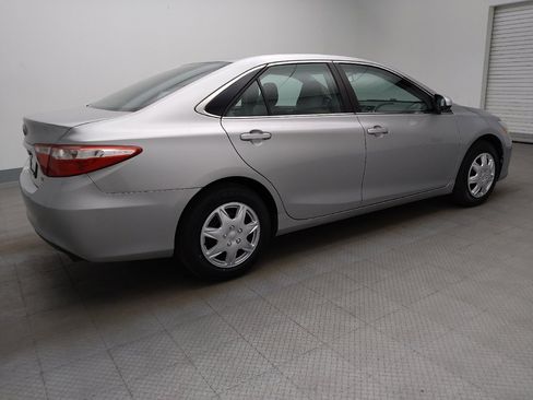 Used 2016 Toyota Camry LE FWD image 10
