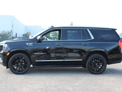Used 2022 GMC Yukon Denali AWD/4WD image 10