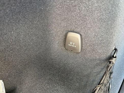 New 2026 Volvo XC60 B5 Ultra w/ Protection Package Premier image 31