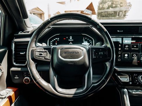 Used 2023 GMC Sierra 1500 Denali Ultimate AWD/4WD image 28