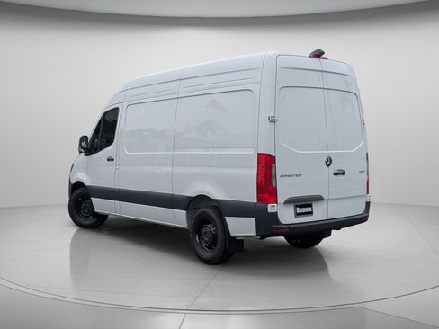 New 2026 Mercedes-Benz Sprinter 2500 image 2