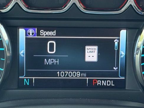 Used 2019 Chevrolet Tahoe LT w/ LT Signature Package RWD image 19