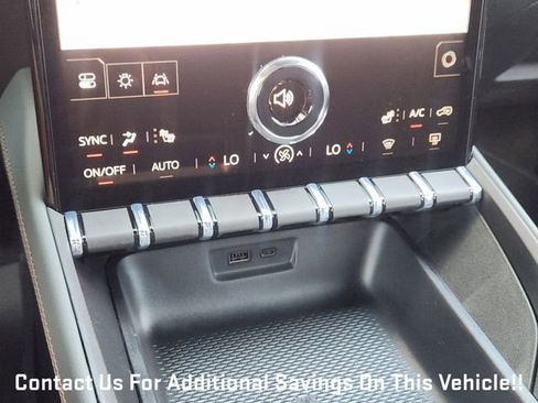 New 2026 GMC Terrain AT4 w/ Technology Package II AWD/4WD image 14