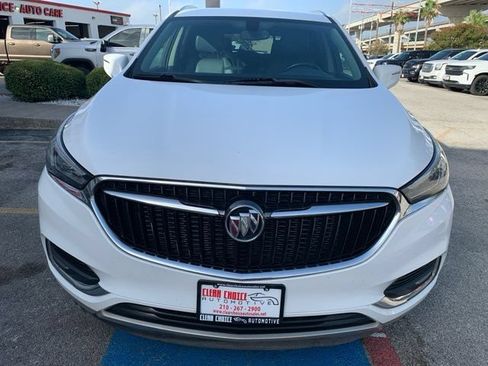 Used 2020 Buick Enclave Essence FWD image 7