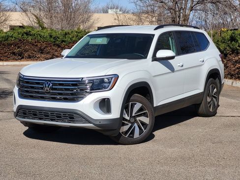 New 2026 Volkswagen Atlas SE image 1