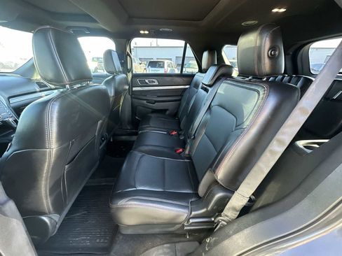 Used 2018 Ford Explorer Sport w/ Equipment Group 401A image 24
