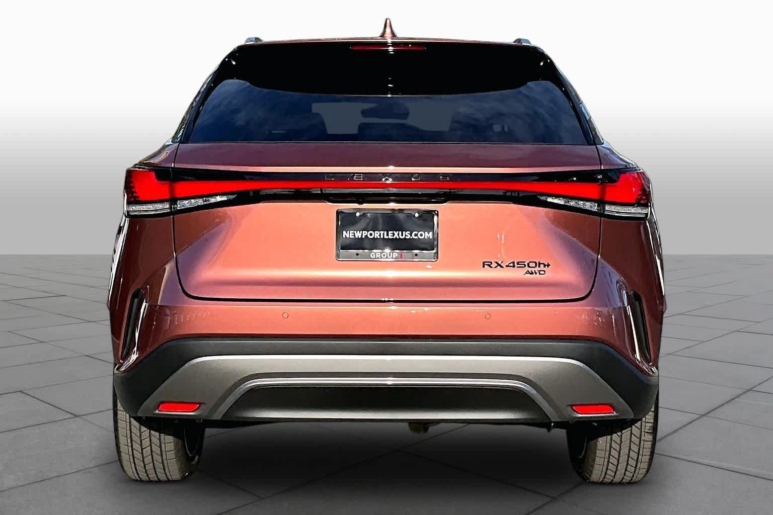 New 2026 Lexus RX 450h AWD w/ Convenience Package image 4