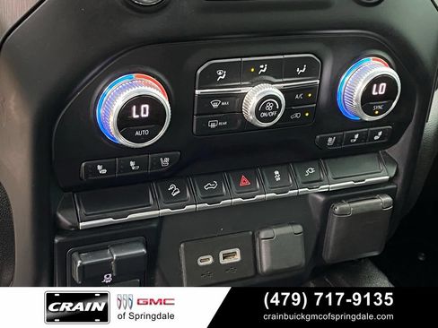 Used 2022 GMC Sierra 3500 AT4 AWD/4WD image 17