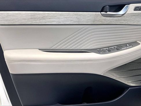 Used 2024 Hyundai Palisade Calligraphy AWD/4WD image 18