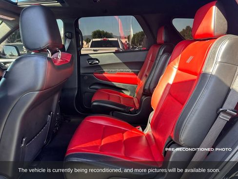 Used 2022 Dodge Durango R/T RWD image 12