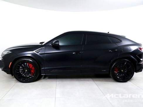 Used 2025 Lamborghini Urus SE AWD/4WD image 5