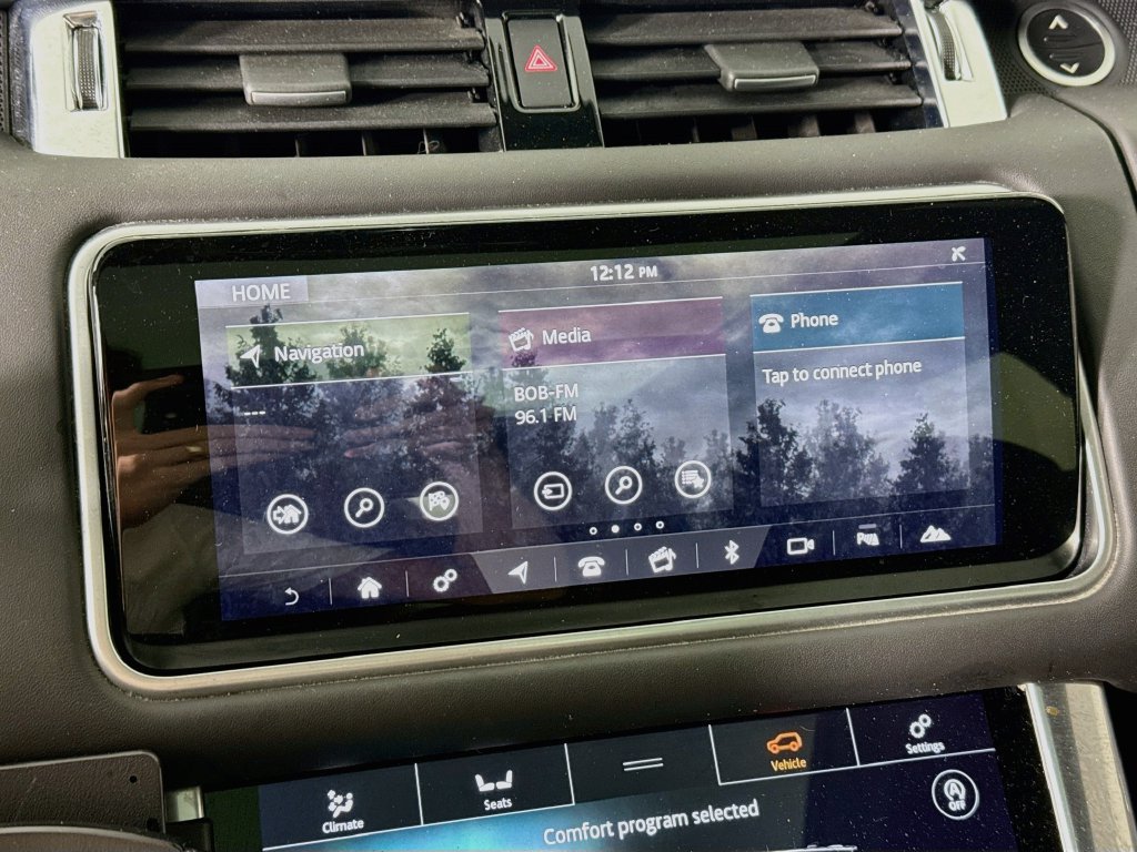 Certified 2019 Land Rover Range Rover Sport HST AWD/4WD image 16