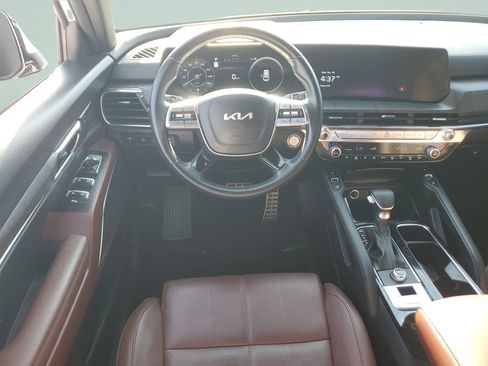 Used 2023 Kia Telluride SX FWD image 12