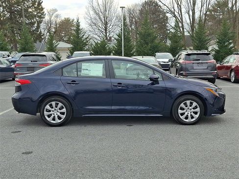 New 2026 Toyota Corolla LE image 4