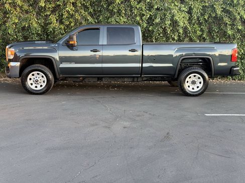 Used 2017 GMC Sierra 3500 4x4 Crew Cab image 7
