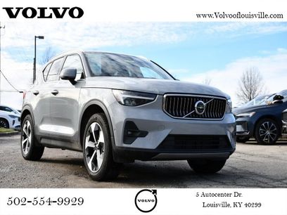 Used 2025 Volvo XC40 B5 Plus