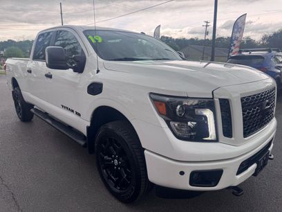Used 2019 Nissan Titan SV w/ SV Convenience Package