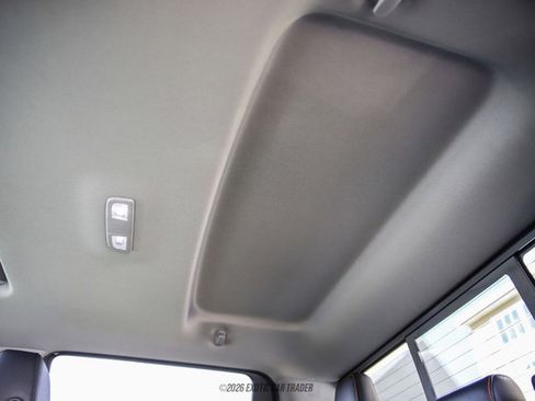 Used 2021 GMC Sierra 1500 SLT w/ SLT Premium Plus Package image 38