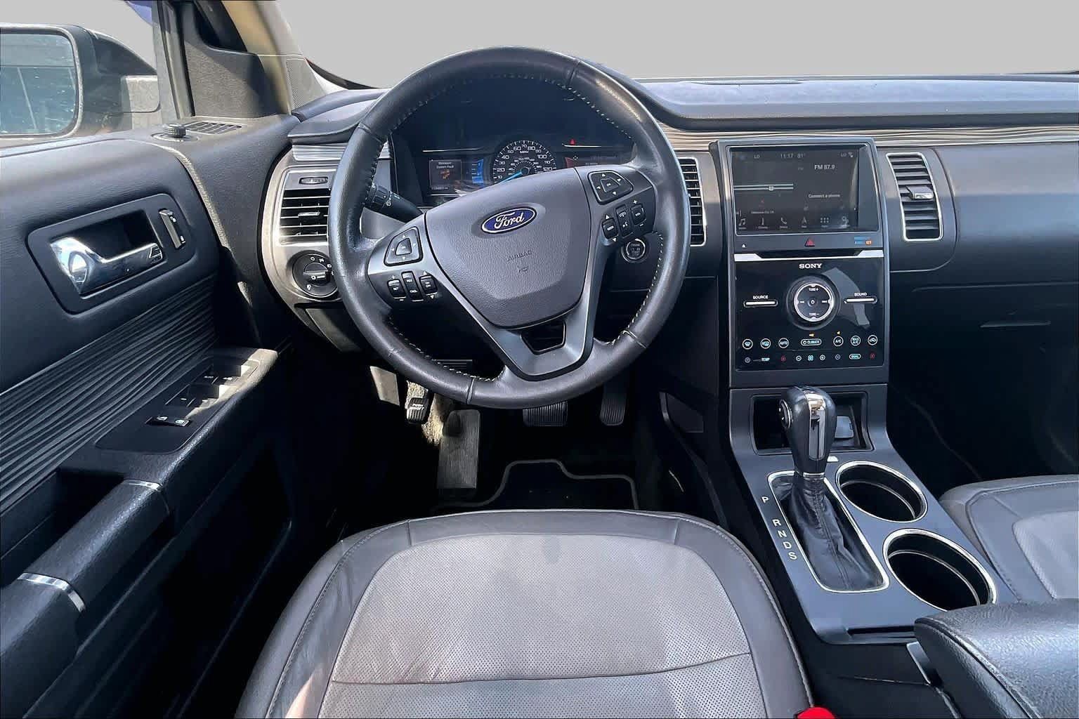 Used 2018 Ford Flex Limited w/ Limited Appearance Package AWD/4WD image 7