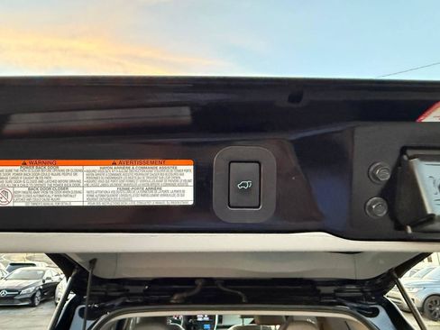 Used 2019 Toyota Sienna XLE FWD image 53