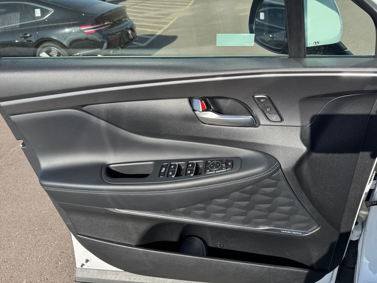 Used 2023 Hyundai Santa Fe Limited AWD/4WD image 13