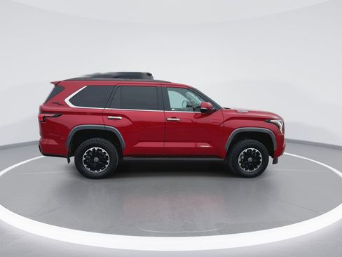 Used 2023 Toyota Sequoia Limited image 10