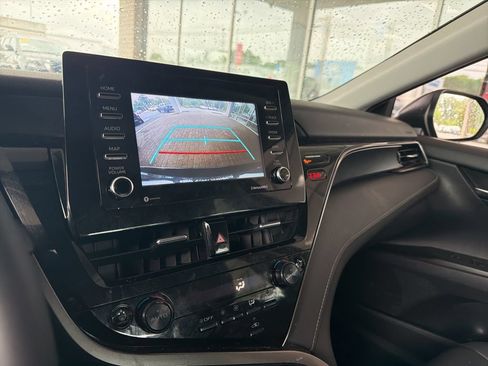 Used 2024 Toyota Camry SE w/ Blackout Package (TMS) FWD image 20