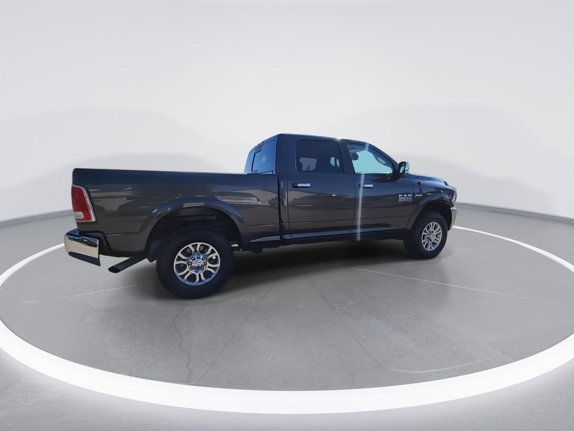 Certified 2016 RAM 2500 Laramie w/ Convenience Group AWD/4WD image 3