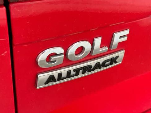 Used 2017 Volkswagen Golf Alltrack SEL AWD/4WD image 27