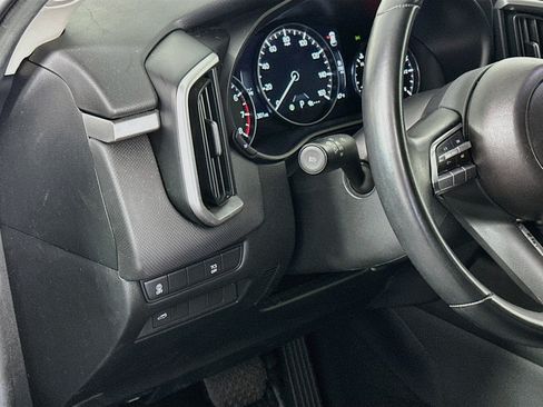 Used 2025 MAZDA CX-50 AWD 2.5 S w/ Premium Package image 17